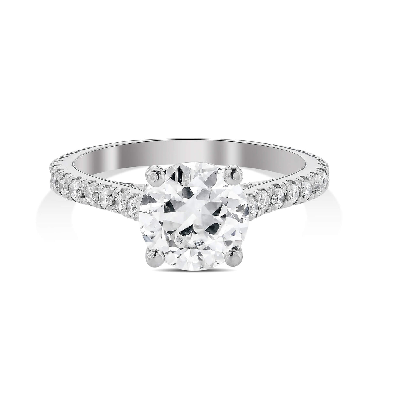 Amor Brilliant Round Engagement Ring